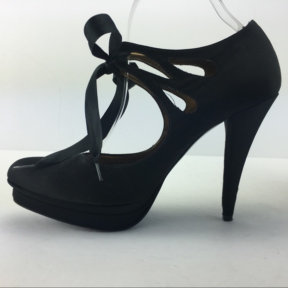 Pura Lopez Black High Heel with Lace - Picture 3 of 8
